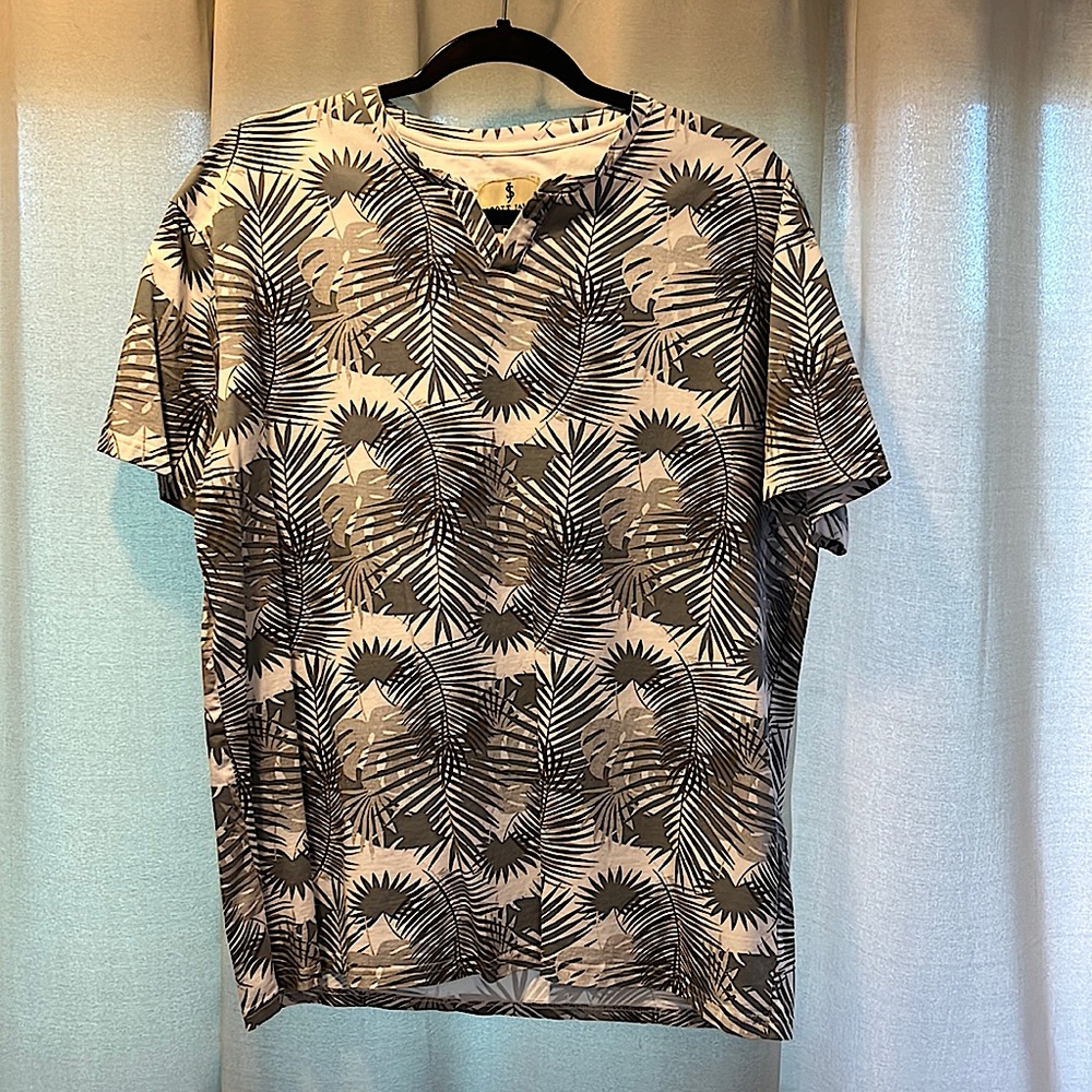 Men’s T-shirt